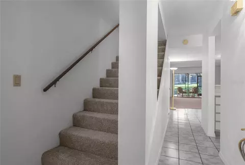 Entry Way - 270 E Glassboro Ct #2B, Hernando, FL 34442 photo 3 of 4