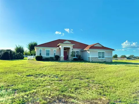 56 S Needles Pt, Inverness, FL 34453