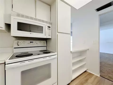 Kitchen - 533 Midway Dr #B, Ocala, FL 34472 photo 3 of 3