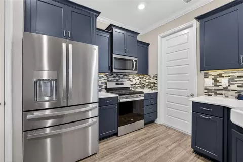 Kitchen - 10363 SW 96th Loop, Ocala, FL 34481 photo 4 of 4