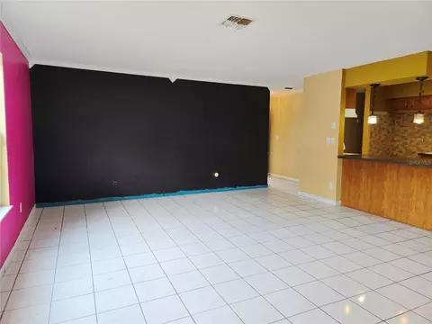 Living - 19 Spring Dr Pl, Ocala, FL 34472 photo 4 of 7