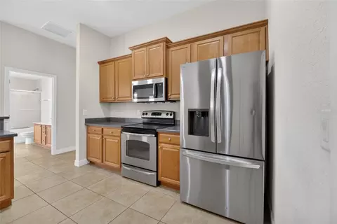 Kitchen - 4319 SW 63rd St, Ocala, FL 34474 photo 3 of 4
