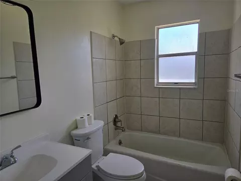 Bath - 4 Clear Way, Ocala, FL 34472 photo 1 of 2