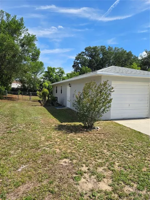 Exterior - 4 Clear Way, Ocala, FL 34472 photo 2 of 5