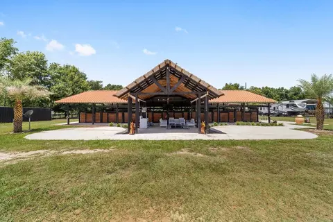 16392 NE Jacksonville Rd, Citra, FL 32113