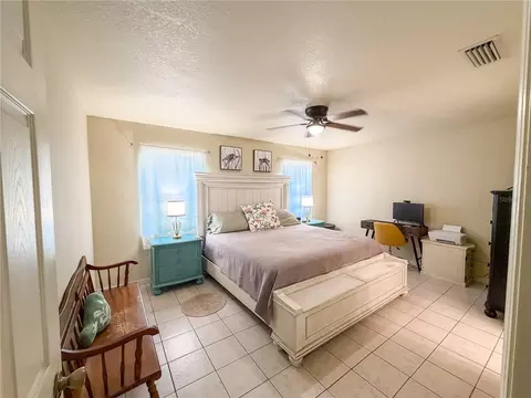 Bedroom - 192 Willow Rd, Ocala, FL 34472 photo 1 of 5
