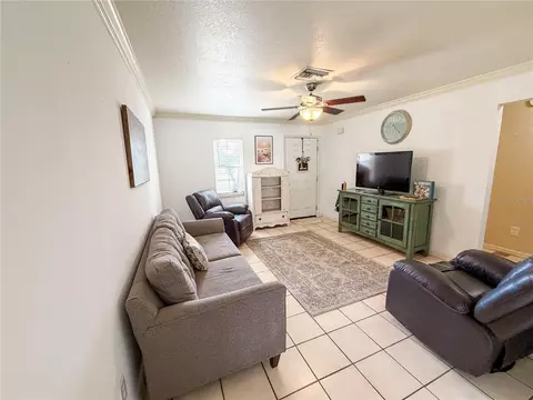 Living - 192 Willow Rd, Ocala, FL 34472 photo 3 of 3