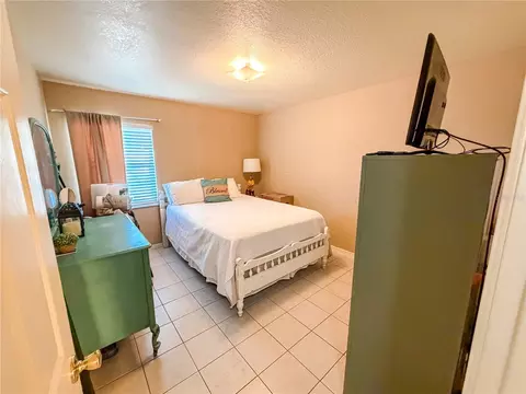 Bedroom - 192 Willow Rd, Ocala, FL 34472 photo 5 of 5