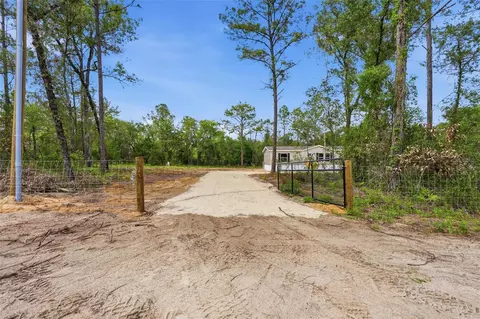 12671 NE 16th St, Williston, FL 32696 photo 2