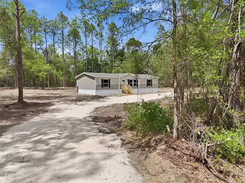 10451 NE 81st St, Bronson, FL 32621