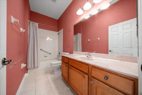 Bath - 8459 SW 84th Loop, Ocala, FL 34481 photo 2 of 2