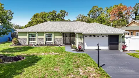 11382 Pickford St, Spring Hill, FL 34609