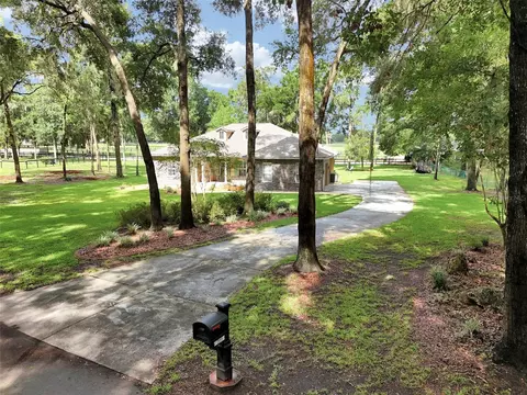 Exterior - 1989 NW 111th Loop, Ocala, FL 34475 photo 11 of 12