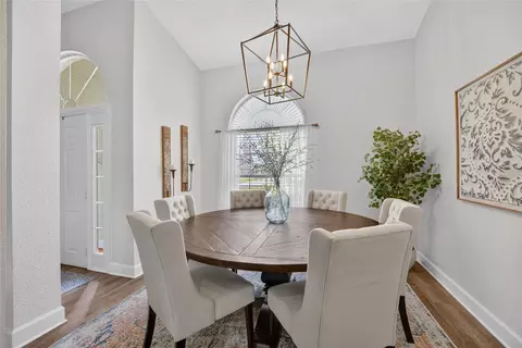 Dining - 3903 SE 38th Loop, Ocala, FL 34480 photo 2 of 2