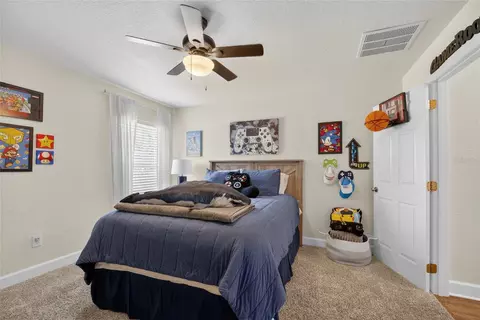 Bedroom - 3903 SE 38th Loop, Ocala, FL 34480 photo 3 of 6