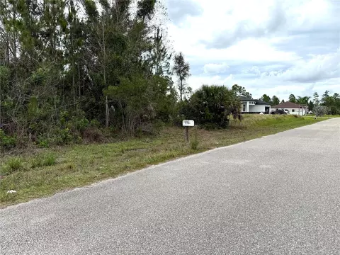 1009 Jackson Ave, Lehigh Acres, FL 33972