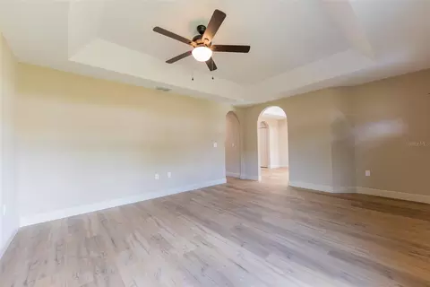 Living - 7 Olive Rd, Ocala, FL 34472 photo 7 of 18