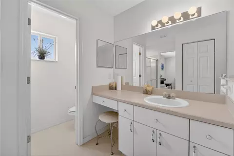 Bath - 6032 SW 103rd Loop, Ocala, FL 34476 photo 2 of 3