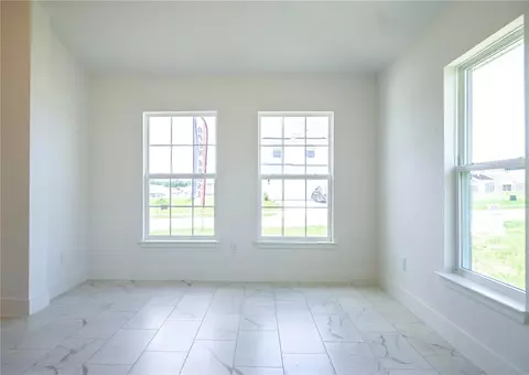Living - 3135 NE 45th Ave, Ocala, FL 34470 photo 4 of 4