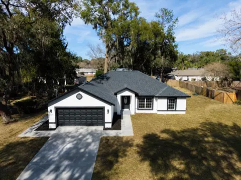 12 Olive Rd, Ocala, FL 34472