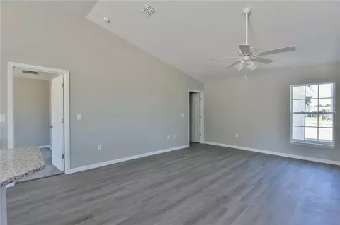 Living - 5 Oak Run, Ocala, FL 34472 photo 2 of 5