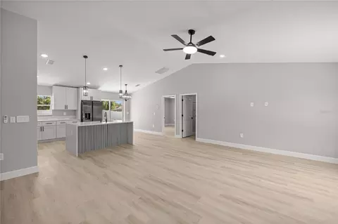 Living - 85 Juniper Loop Cir, Ocala, FL 34480 photo 1 of 2