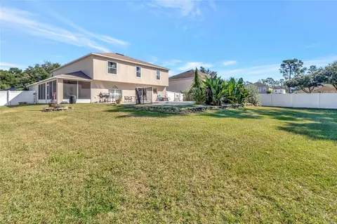 Exterior - 4540 SE 30th St, Ocala, FL 34480 photo 5 of 9