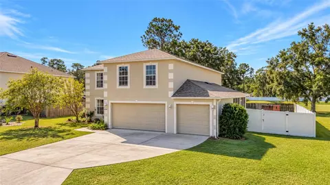 Exterior - 4540 SE 30th St, Ocala, FL 34480 photo 2 of 9
