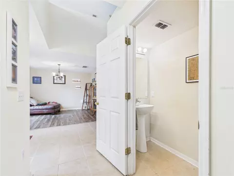 Entry Way - 4540 SE 30th St, Ocala, FL 34480 photo 2 of 3