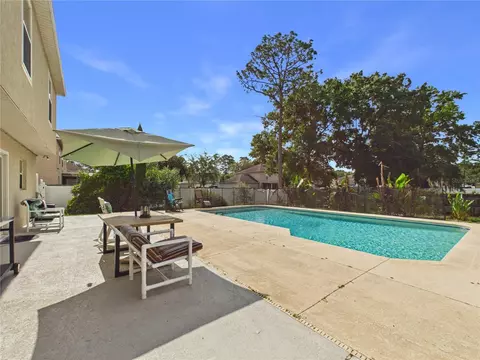 Exterior - 4540 SE 30th St, Ocala, FL 34480 photo 6 of 13