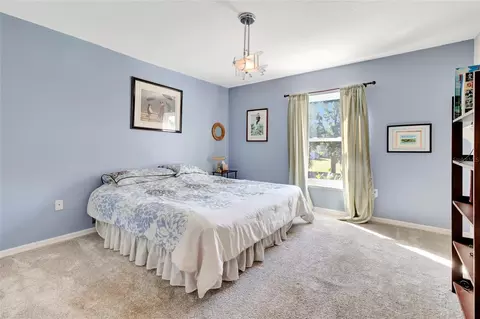 Bedroom - 4540 SE 30th St, Ocala, FL 34480 photo 2 of 4