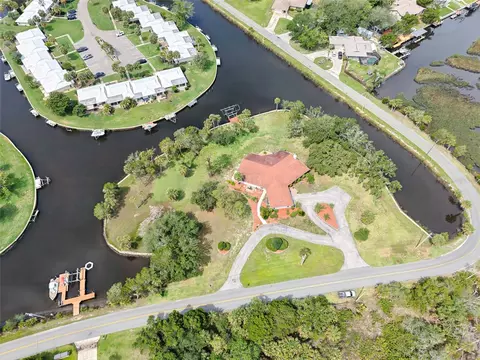 11580 W Dixie Shores Dr, Crystal River, FL 34429