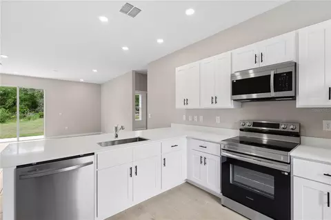 Kitchen - 2910 SW 165 Street Rd, Ocala, FL 34473 photo 2 of 3