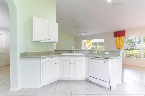 Kitchen - 8722 SW 83rd Loop, Ocala, FL 34481 photo 5 of 5