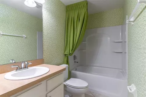 Bath - 8722 SW 83rd Loop, Ocala, FL 34481 photo 3 of 3