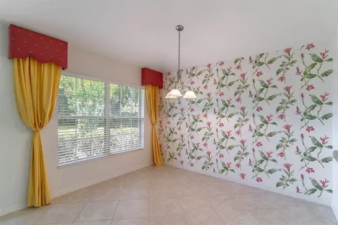 Dining - 8722 SW 83rd Loop, Ocala, FL 34481 photo 2 of 4