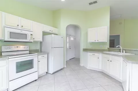 Kitchen - 8722 SW 83rd Loop, Ocala, FL 34481 photo 2 of 5