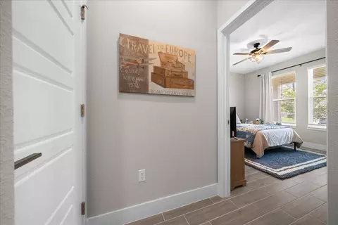 Entry Way - 4351 NW 54th Ter, Ocala, FL 34482 photo 6 of 9