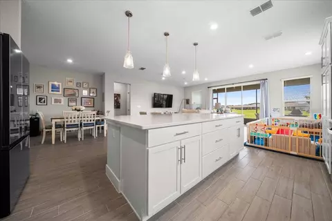 Kitchen - 4351 NW 54th Ter, Ocala, FL 34482 photo 8 of 8