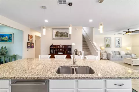 Kitchen - 9300 SW 70th Loop, Ocala, FL 34481 photo 6 of 7