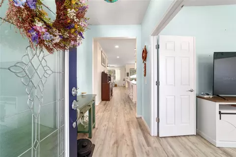 Entry Way - 9300 SW 70th Loop, Ocala, FL 34481 photo 2 of 5