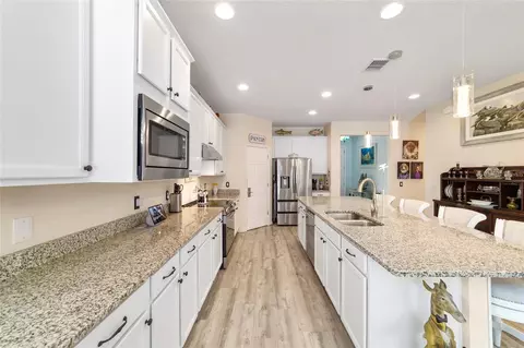 Kitchen - 9300 SW 70th Loop, Ocala, FL 34481 photo 7 of 7