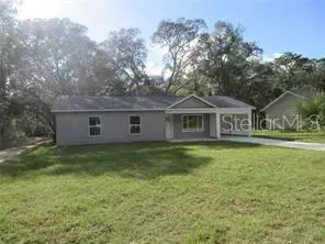 5925 SE 170th Ct, Ocklawaha, FL 32179
