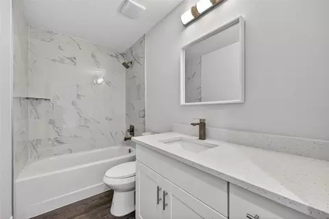 Bath - 1451 SW 153rd Ct, Ocala, FL 34481 photo 2 of 2