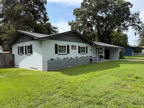 Exterior - 428 NE 21st Ter, Ocala, FL 34470 photo 3 of 11