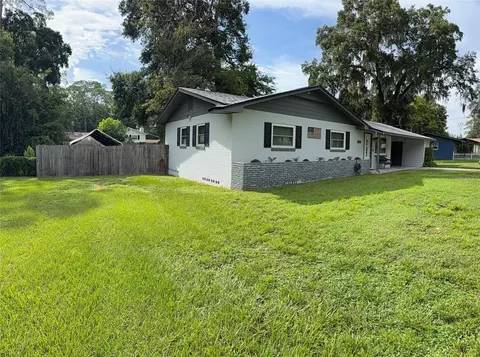 Exterior - 428 NE 21st Ter, Ocala, FL 34470 photo 4 of 11