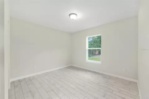 Bedroom - 94 Dogwood Drive Loop, Ocala, FL 34472 photo 3 of 4
