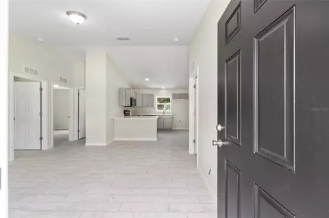Entry Way - 94 Dogwood Drive Loop, Ocala, FL 34472 photo 1 of 3