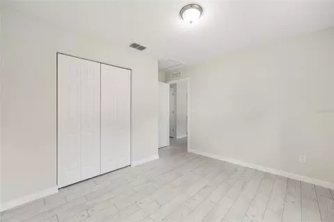 Bedroom - 94 Dogwood Drive Loop, Ocala, FL 34472 photo 2 of 4