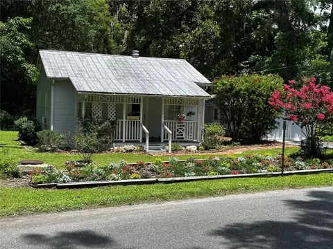 142 NW 2nd Ave, Williston, FL 32696